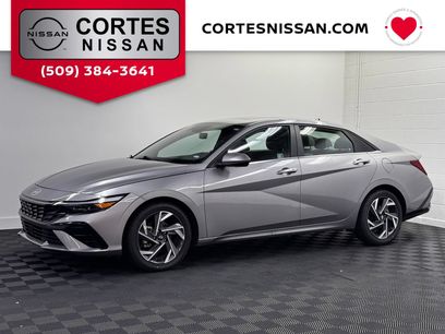 Used 2025 Hyundai Elantra SEL