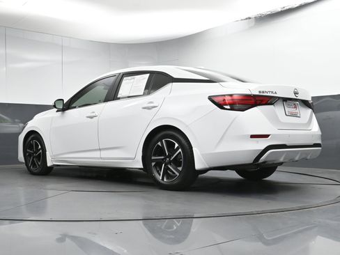 Certified 2024 Nissan Sentra SV image 26