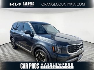Used 2023 Kia Telluride S video 1