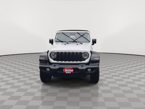 Used 2024 Jeep Wrangler Unlimited Sport AWD/4WD image 32