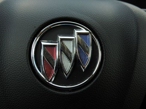 Certified 2021 Buick Envision Preferred FWD image 23