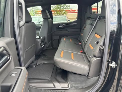 New 2026 GMC Sierra 1500 AT4 w/ AT4 Premium Package AWD/4WD image 14