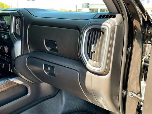 Used 2022 Chevrolet Silverado 1500 RST w/ Texas Edition Plus AWD/4WD image 19