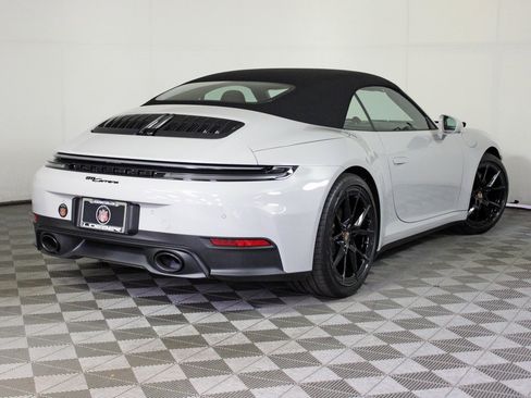 Used 2026 Porsche 911 Carrera image 15
