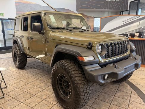 New 2025 Jeep Wrangler Sport S image 32