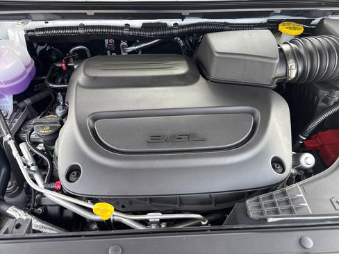 New 2026 Chrysler Pacifica Limited AWD/4WD image 31