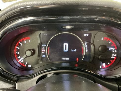 Used 2022 Dodge Durango R/T w/ Tow 'N Go Group AWD/4WD image 17
