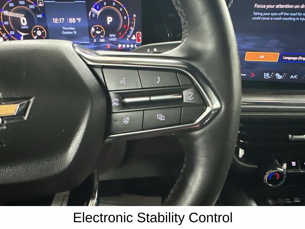 Used 2025 Chevrolet Suburban Premier AWD/4WD image 42