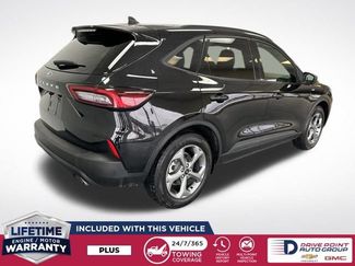 Used 2025 Ford Escape ST-Line FWD video 3
