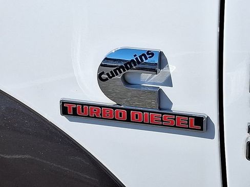 Used 2017 RAM 3500 Laramie AWD/4WD image 28