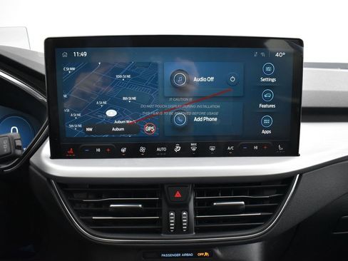 New 2024 Ford Escape SE w/ PHEV Premium Package image 19