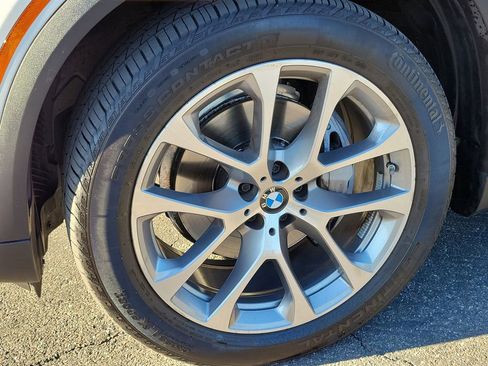 Used 2024 BMW X5 sDrive40i image 24