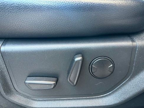 Used 2019 Ford F150 Lariat AWD/4WD image 27