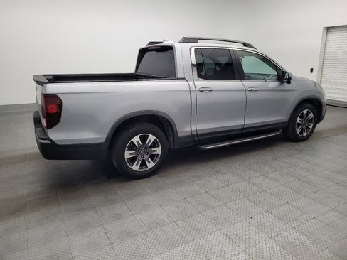 Used 2017 Honda Ridgeline RTL-T image 10
