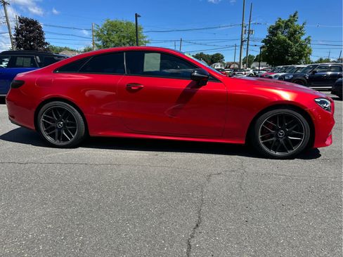 Used 2022 Mercedes-Benz E 450 Coupe image 5