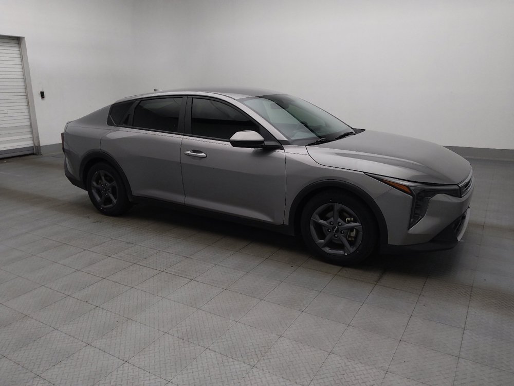 Used 2025 Kia K4 FWD image 11