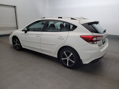 Used 2019 Subaru Impreza 2.0i Premium w/ Eyesight & BSD/Rcta & SRF AWD/4WD image 3