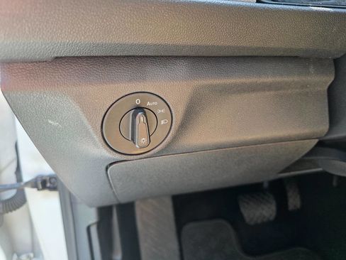 Used 2019 Volkswagen Jetta S FWD image 16