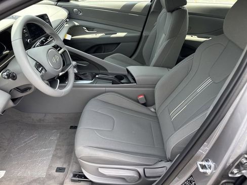 New 2026 Hyundai Elantra Sport FWD image 5