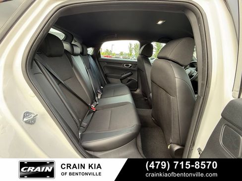Used 2023 Honda Civic Sport image 29