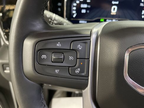 Used 2023 GMC Sierra 1500 Elevation image 18