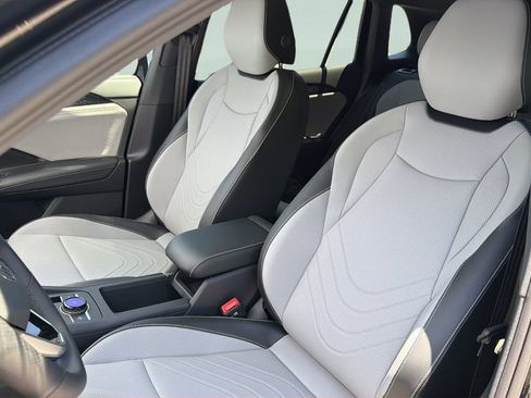 New 2026 Volkswagen Tiguan SE R-Line FWD image 28