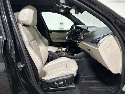 Used 2019 BMW X3 xDrive30i w/ Premium Package AWD/4WD image 23