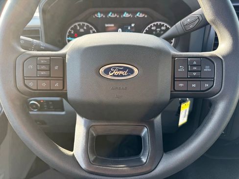 New 2026 Ford F250 XL w/ XL Chrome Package image 34