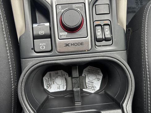 Used 2020 Subaru Forester Premium image 31