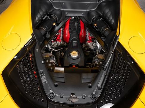 Certified 2023 Ferrari SF90 Stradale AWD/4WD image 9