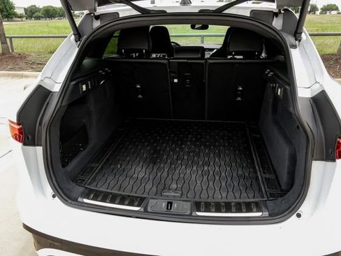 Used 2025 Jaguar F-PACE R-Dynamic S AWD/4WD image 64