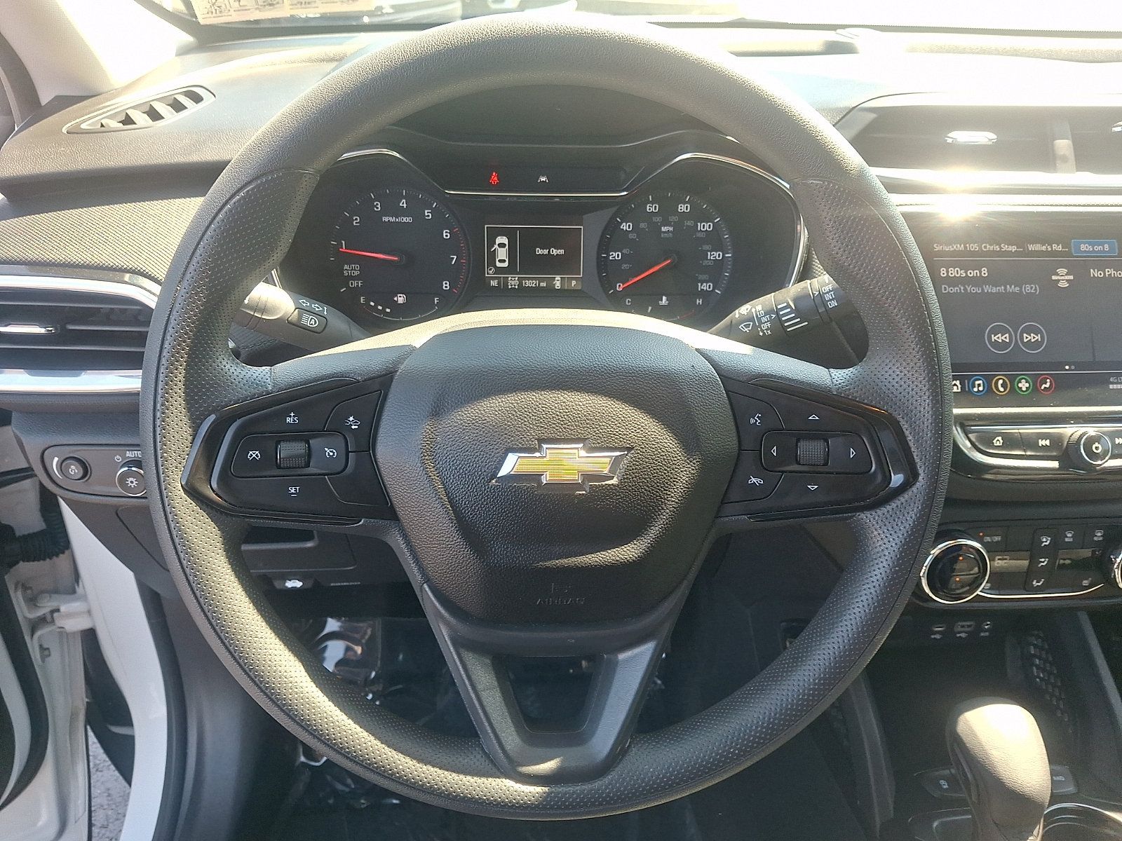 Used 2023 Chevrolet TrailBlazer LT w/ Convenience Package AWD/4WD image 18