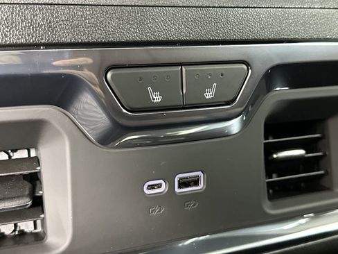 New 2025 GMC Sierra 2500 Denali Ultimate w/ Max Trailering Package image 24