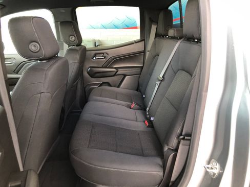 Used 2024 Chevrolet Colorado LT w/ LT Convenience Package II AWD/4WD image 8