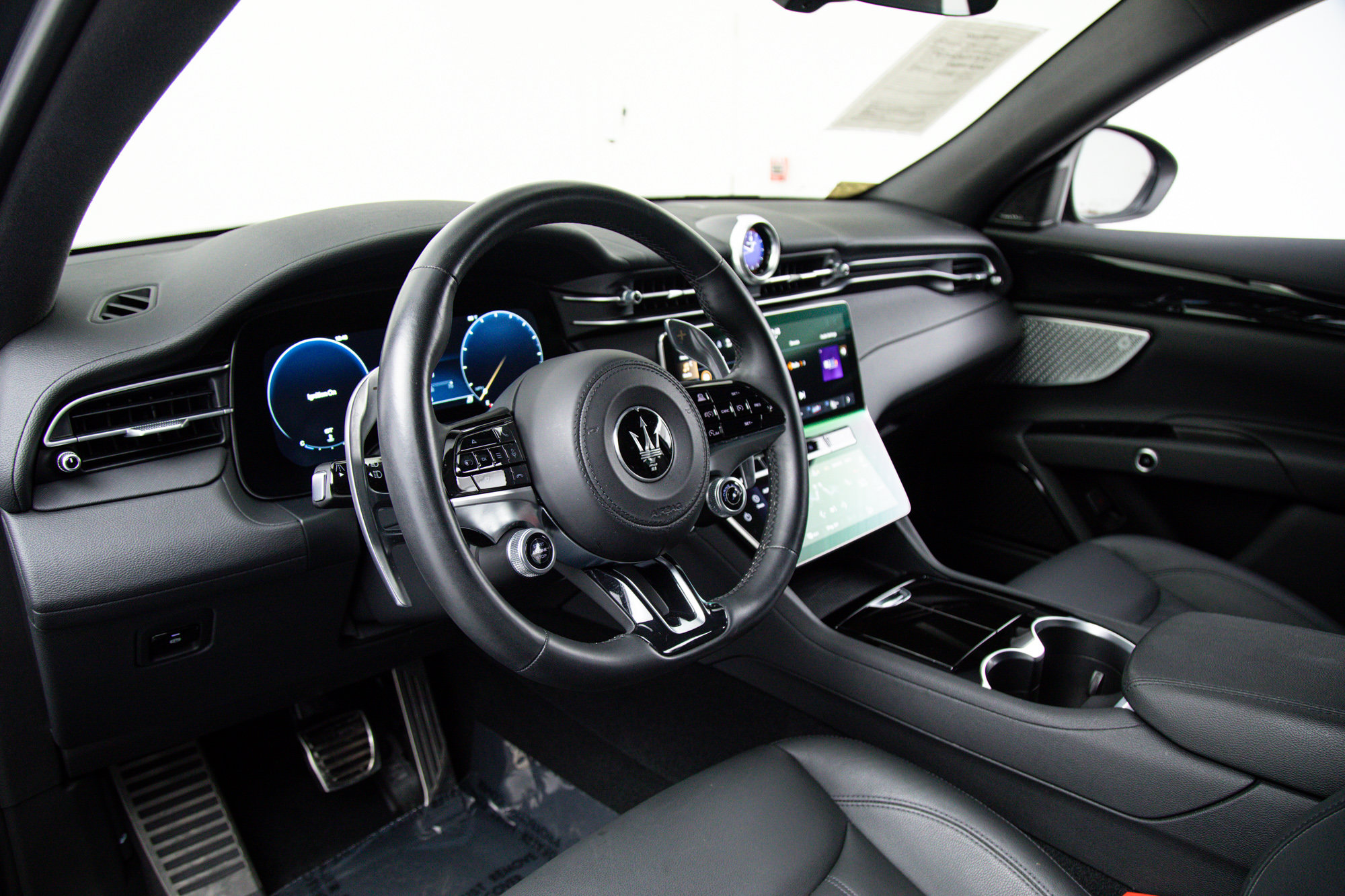 Certified 2023 Maserati Grecale Modena AWD/4WD image 15