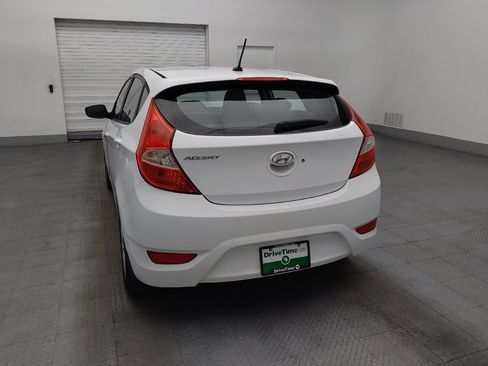 Used 2013 Hyundai Accent SE FWD image 6