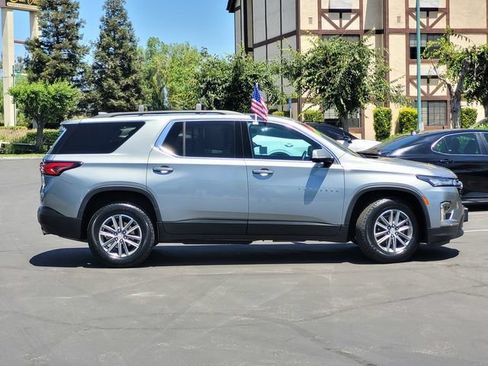 Used 2023 Chevrolet Traverse LT w/ LPO, Cargo Package AWD/4WD image 4