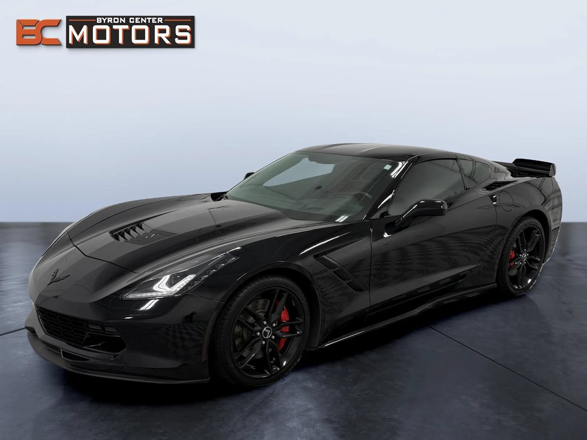 Used 2015 Chevrolet Corvette Stingray Coupe w/ 2LT Preferred Equipment Group RWD image 2