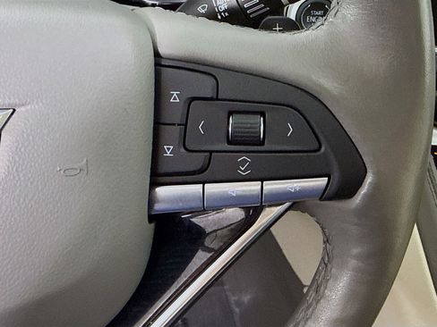 Used 2024 Cadillac XT6 Premium Luxury image 15