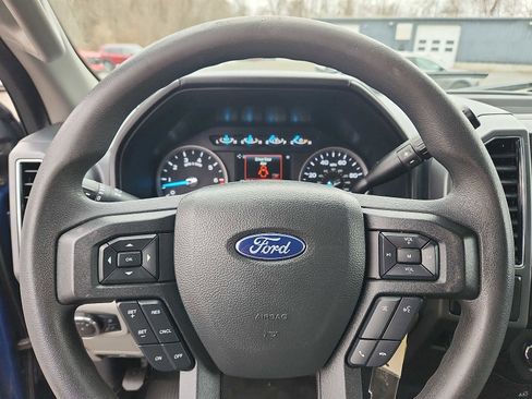 Used 2022 Ford F250 XLT w/ Snow Plow Prep Package image 18