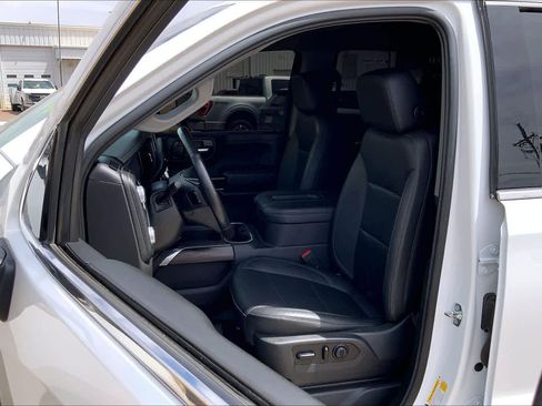Used 2021 GMC Sierra 1500 SLT image 8