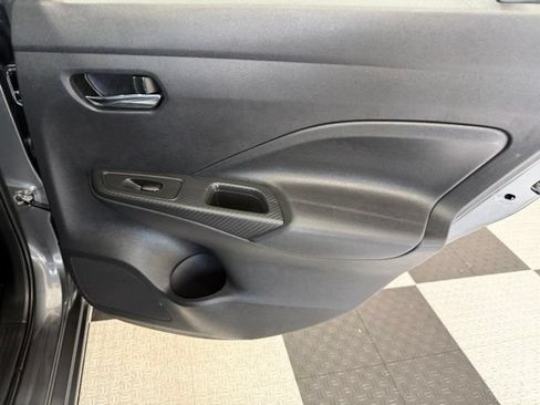 Used 2025 Nissan Versa SV FWD image 24