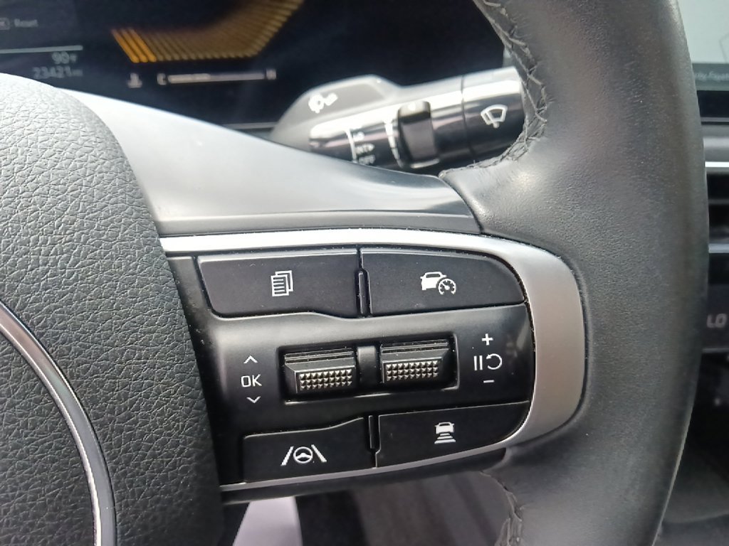 Used 2025 Kia K5 GT-Line w/ GT-Line Premium Package FWD image 19