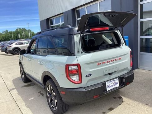 Used 2021 Ford Bronco Sport Outer Banks w/ Outer Banks Package AWD/4WD image 17