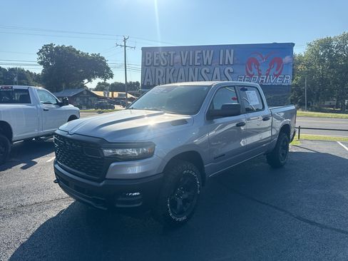 Used 2025 RAM 1500 Warlock AWD/4WD image 1