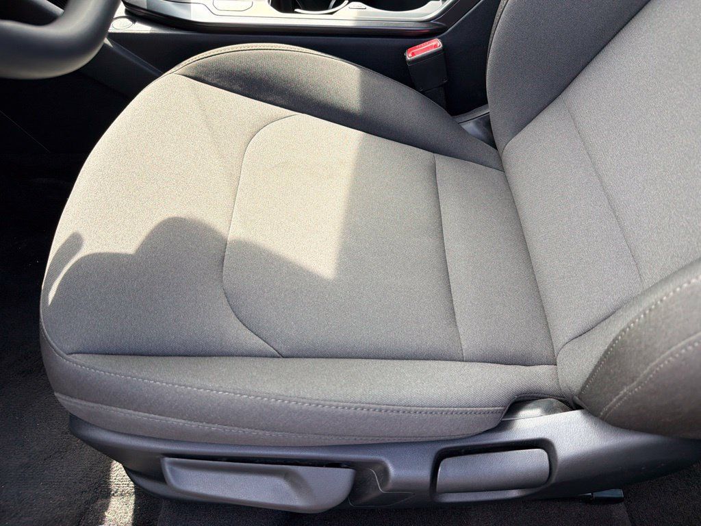 Used 2026 Kia K4 FWD image 21