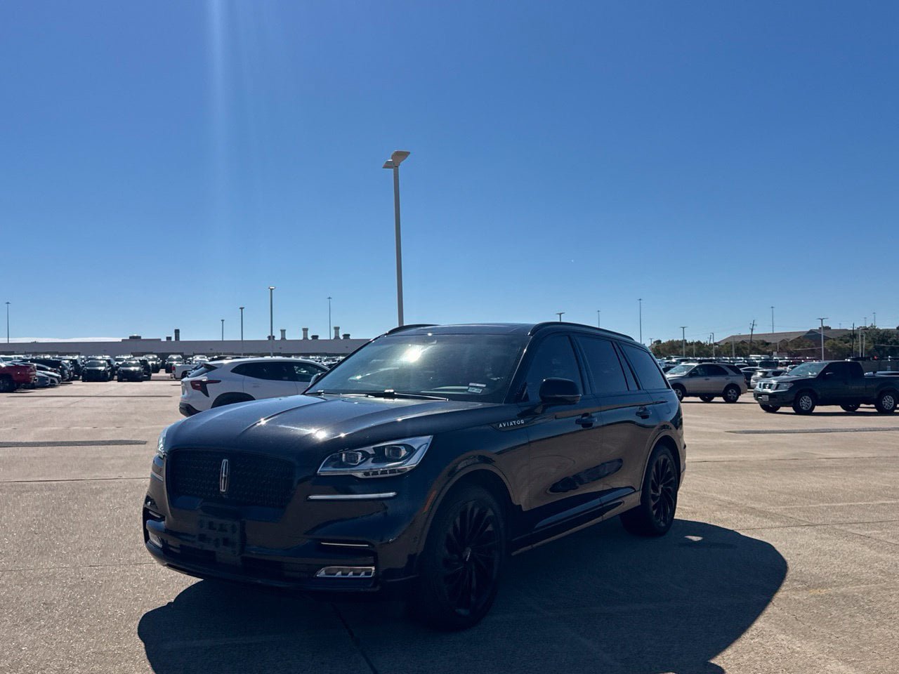 Used 2023 Lincoln Aviator Reserve w/ Equipment Group 201A RWD image 10