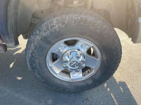 Used 2006 Dodge Ram 2500 Truck SLT image 19