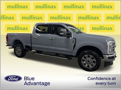 Certified 2025 Ford F250 Lariat w/ Chrome Package image 2