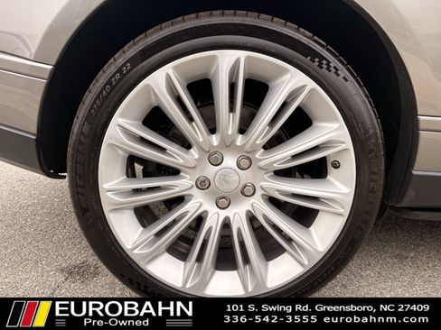 Used 2019 Land Rover Range Rover Long Wheelbase Supercharged image 33